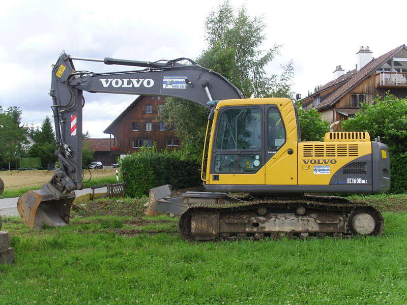 Volvo EC160B NLC (3).jpg