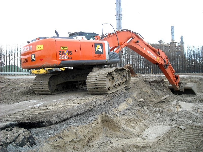 Aertssen Hitachi Zaxis 350 (2).jpg