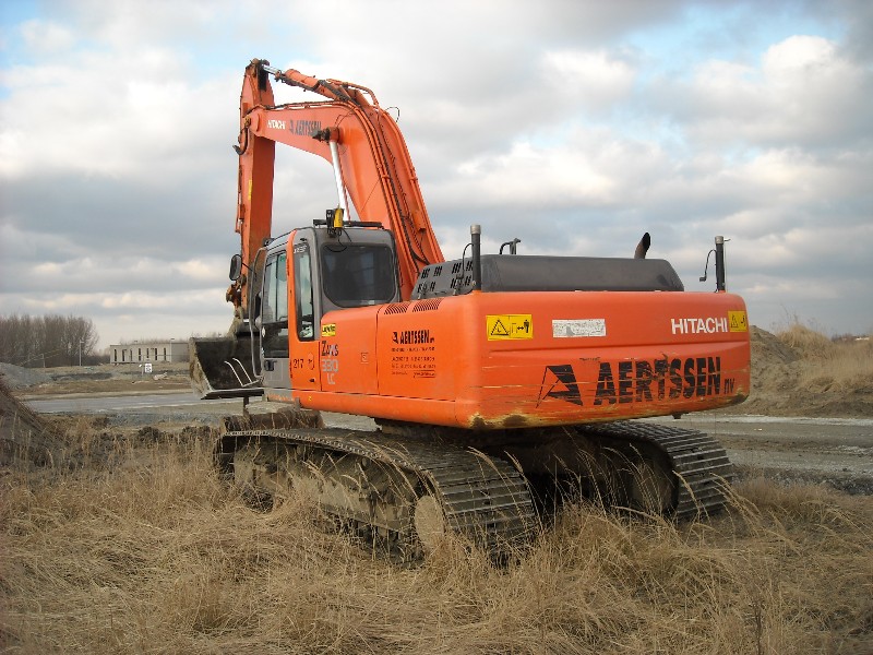 Aertssen Zaxis 330 (2).jpg