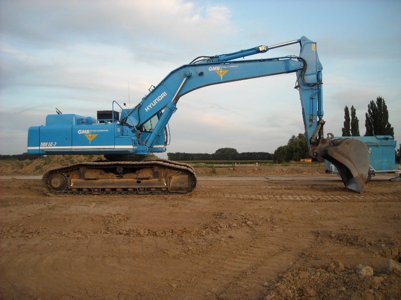 Midden Betuwe Robex 500-7 (3).jpg