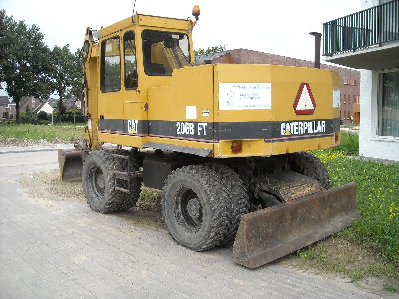 Cat 206 B FT (1).jpg