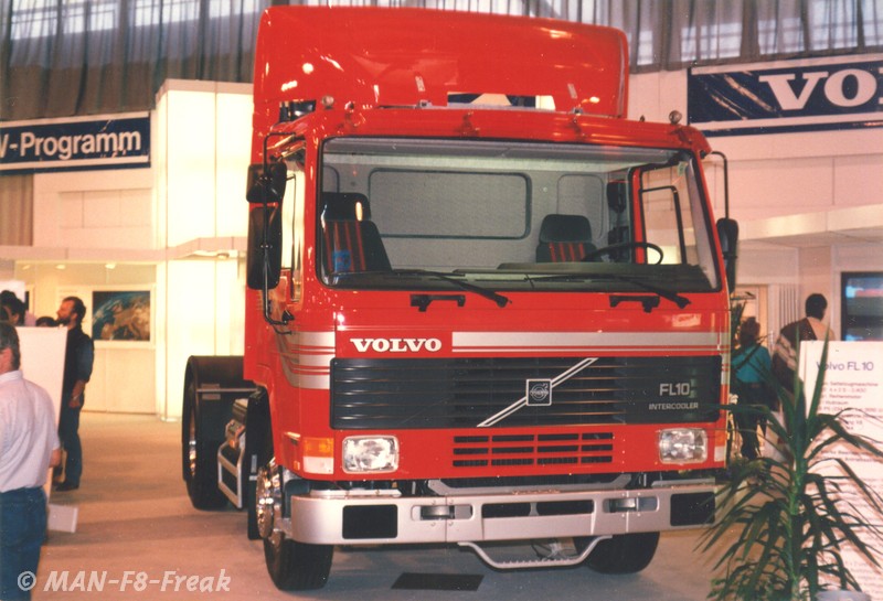 Volvo FL10_IAA_01a.jpg