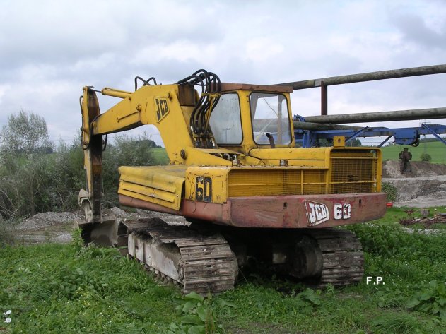 JCB-60-mu-11-V2.jpg