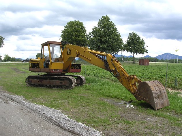 JCB60-mu-1-V2.jpg