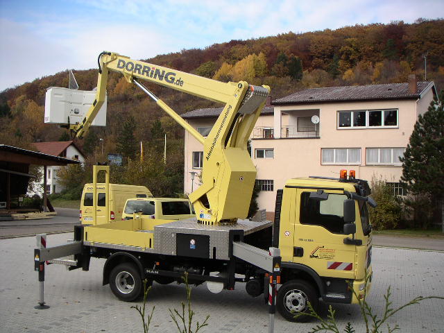 28m_Arbeitsbuehne3.jpg