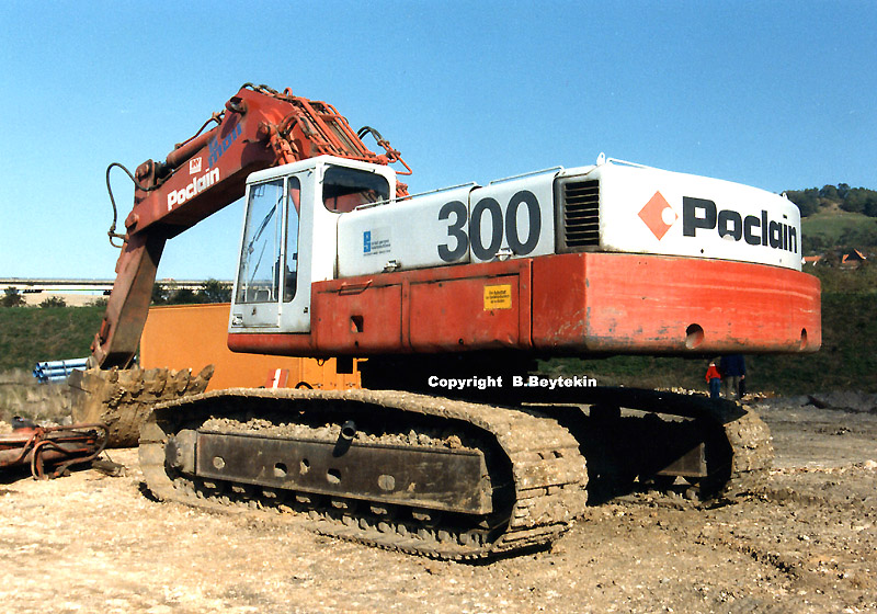 Poclain_300_2cklein.jpg