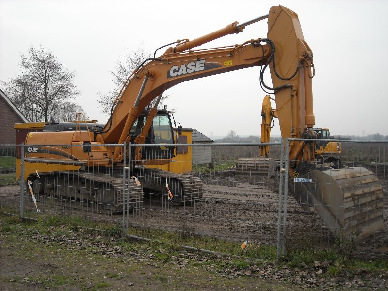 Case CX 330 (3).jpg