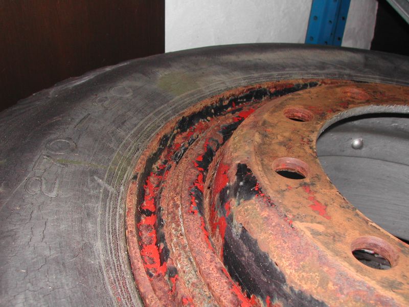 Räder und Felgen R64A 10-20 270-20 Bild 3.jpg