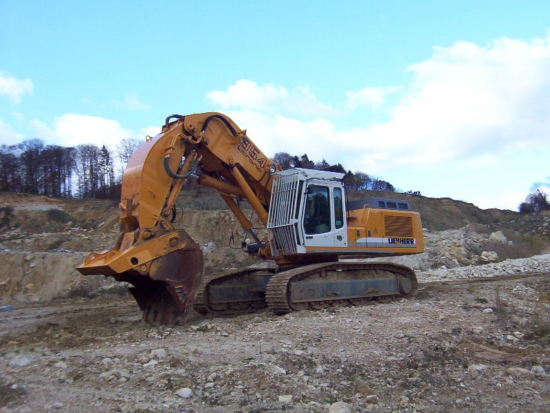 954-0.jpg
