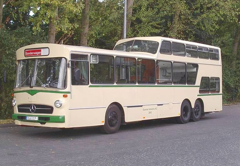 bus1.jpg