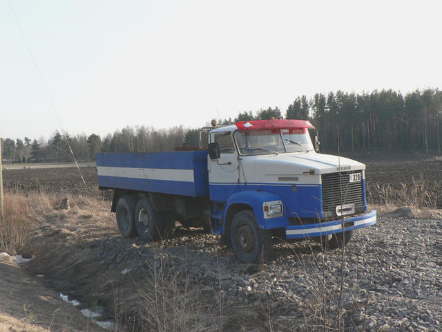 Jyry_Sisu_R320.jpg