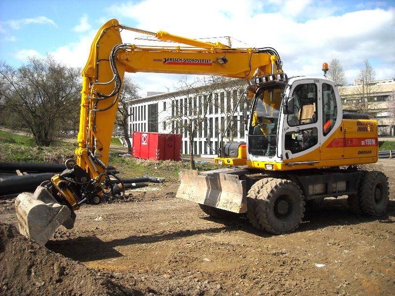 Janssen DX 140-w (1).jpg