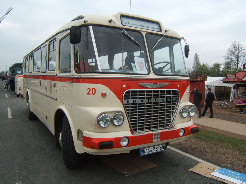 ikarus 1.jpg