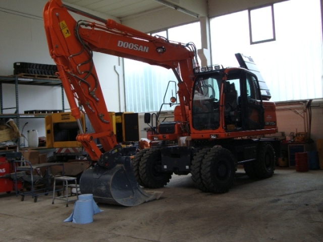 dx170w.jpg