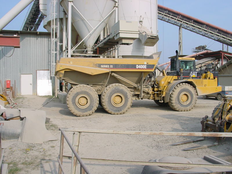 dumper_catd400_bild7.jpg