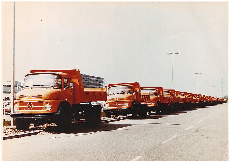 MB 911 Meiller.jpg