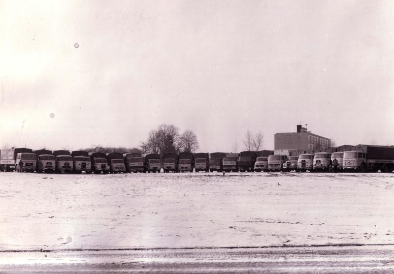 Altes Gruppenfoto sw.jpg