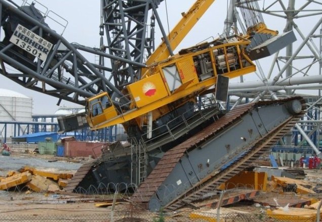 Liebherr-LT-11350-02.jpg
