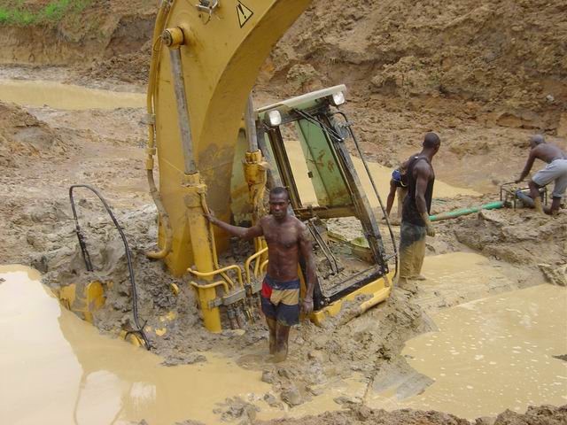 Resize of Bagger Bergung 013.jpg