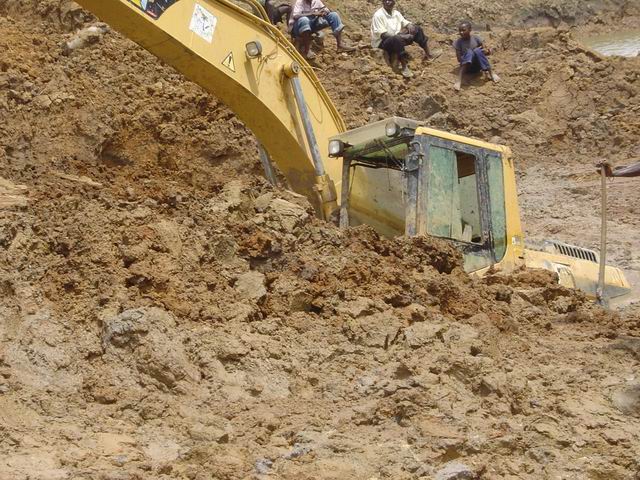 Resize of Bagger Bergung 022.jpg