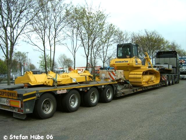 Fa.KTL Hohenlohe 15°°Scania 580 mit Komatsu 65PX (2).jpg