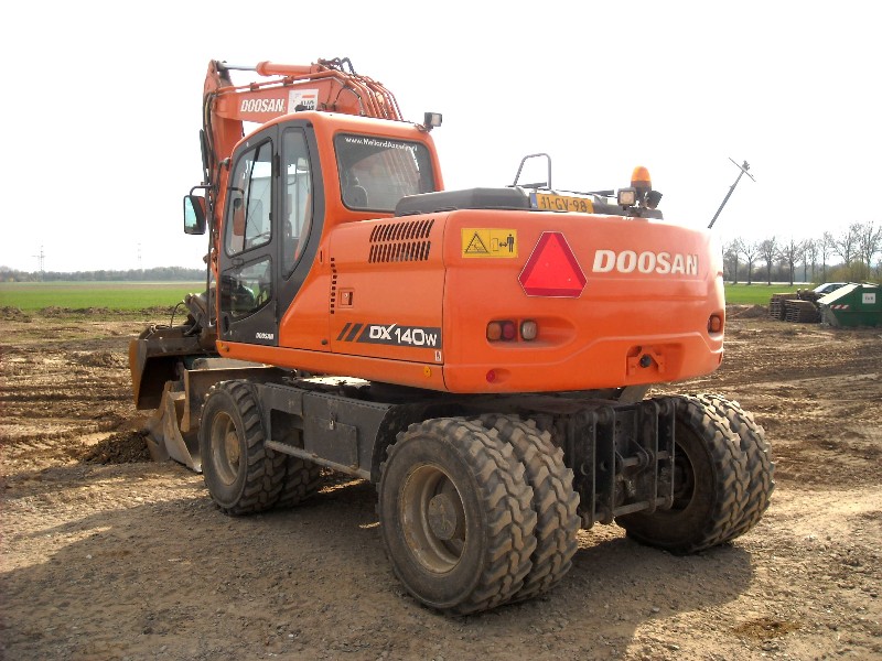 Meiland-Azewijn DX 140 (3).jpg