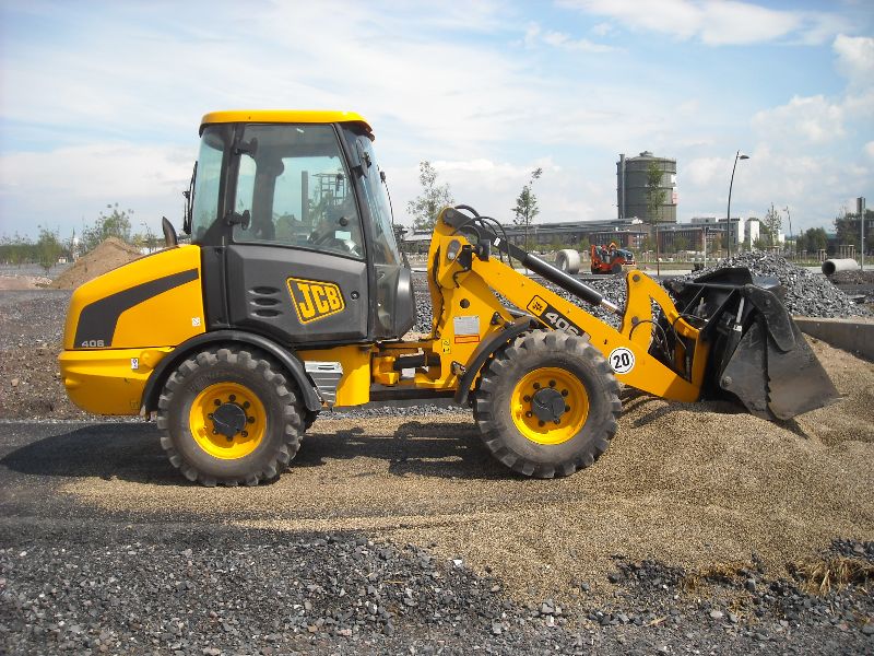 JCB 406 (4).jpg