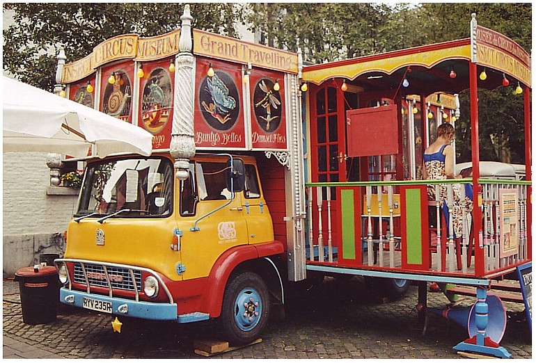 Bedford TK.jpg