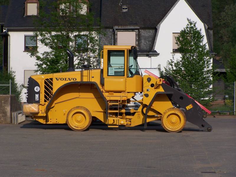 Volvo L 150E, 2006-05-06.jpg