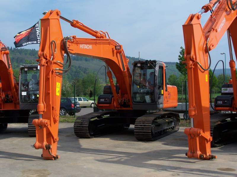 Zaxis-Hitachi ZX 210 LC, 2006-05-07.jpg