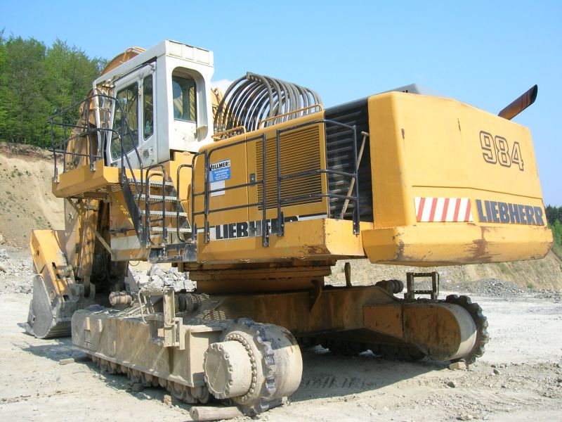 Liebherr R984B_2.jpg