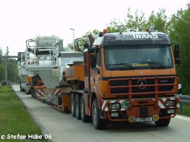 Fa.BauTrans DB35-50 schiffkranausleger nach Gdansk 15°° A7 Ellwanger Berge.jpg