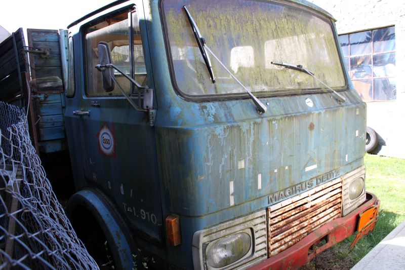 Eicher-Magirus-Deutz Kipper mit Aufsetztank.jpg