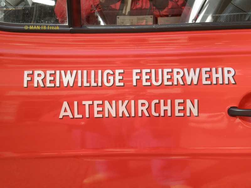 Ford Transit exFFW-Altenkirchen_01-04-2011-BLN_03.jpg