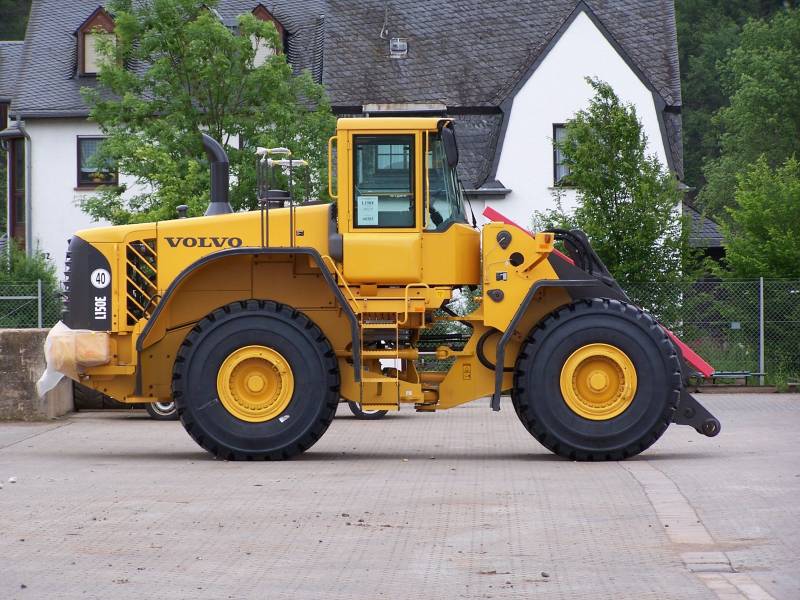Volvo L 150E, 2006-05-21.jpg