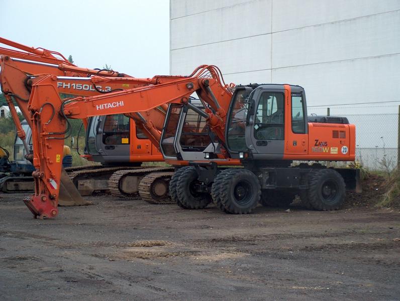 K800_Zaxis-Hitachi EX 160W.jpg