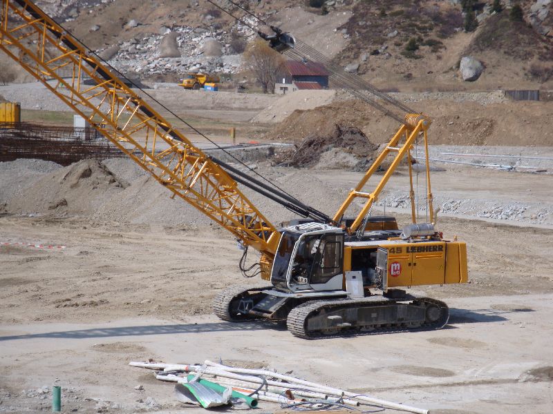 Liebherr 845 (2).jpg