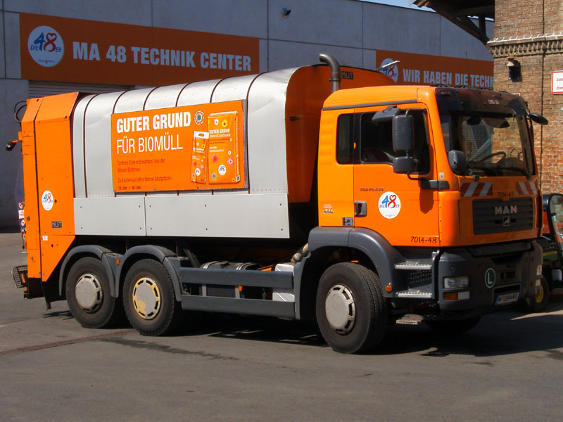 S73F2160.jpg