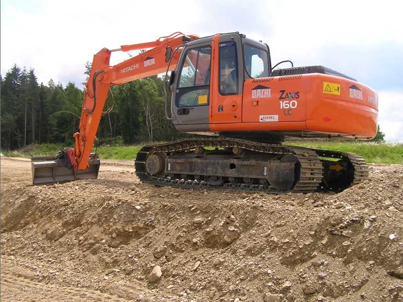 Zaxis160LC-7.jpg