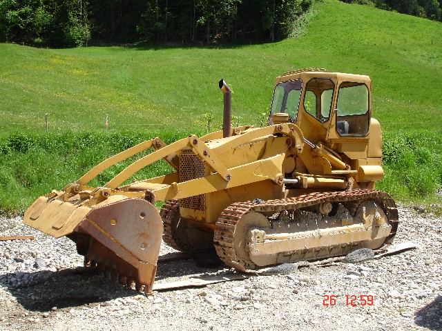 Cat 955 H.jpg