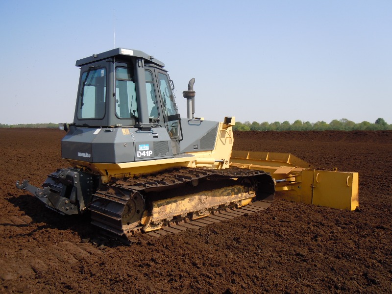 Komatsu D 41 P (1).jpg