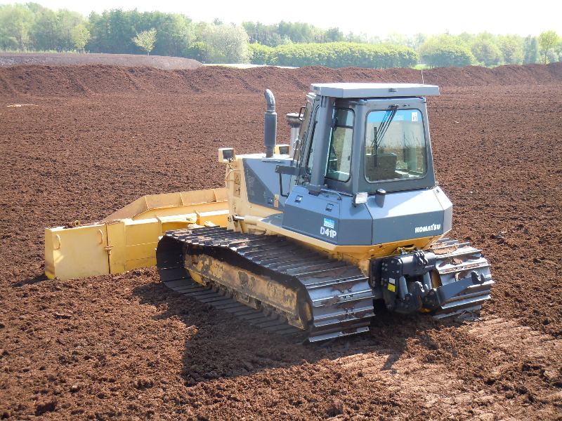 Komatsu D 41 P (3).jpg