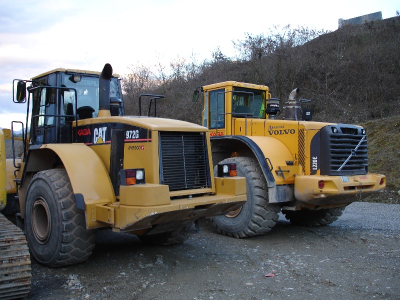 Cat 972 G (2).jpg