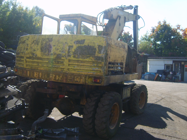 S8001724.jpg