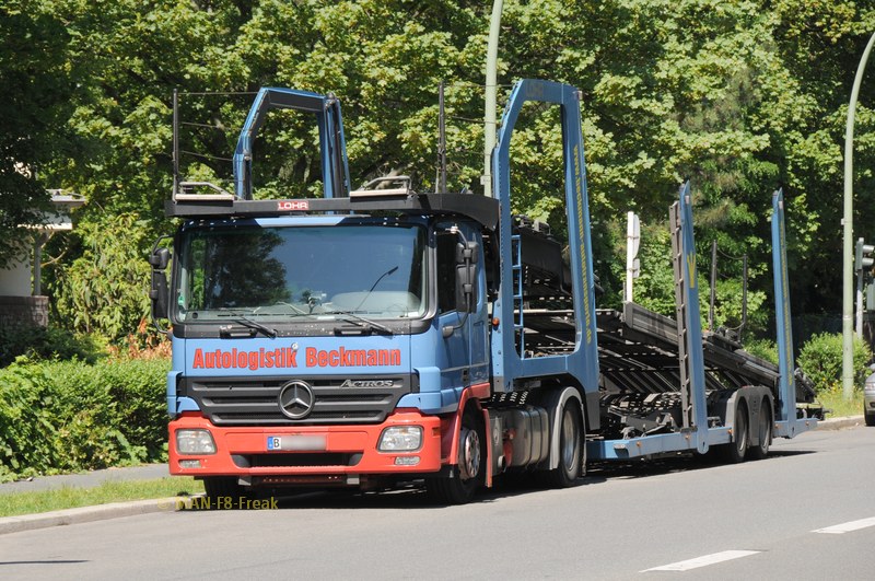 Beckmann-1052_2011-06-02 BLN_01.jpg