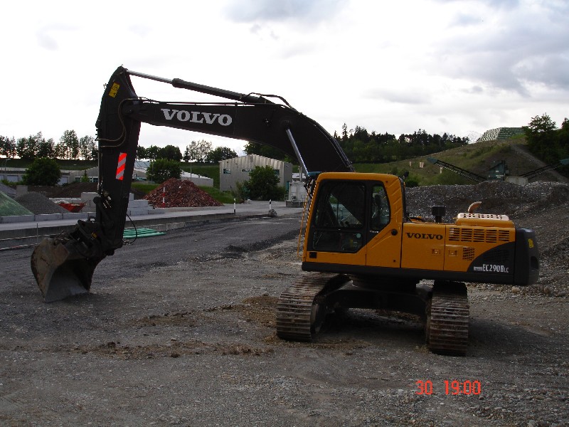 Vorf&uuml;hrmaschine Volvo EC 290 B LC  Mai '06 (1).jpg