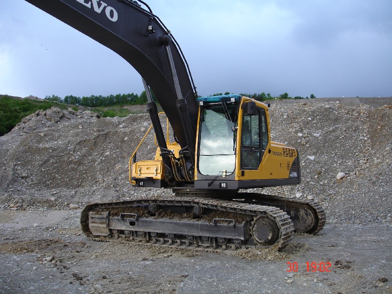 Vorf&uuml;hrmaschine Volvo EC 290 B LC  Mai '06 (5).jpg
