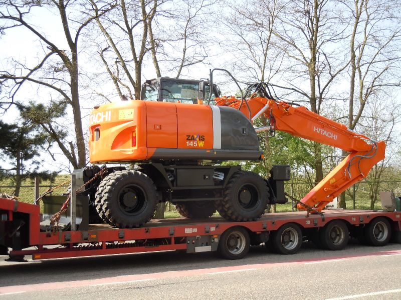 Zaxis 145-3 W (1).jpg