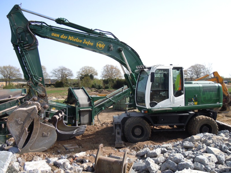 Wielen ZX 210 W (2).jpg
