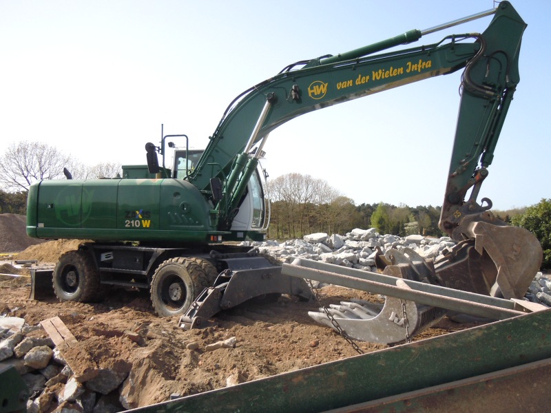 Wielen ZX 210 W (4).jpg